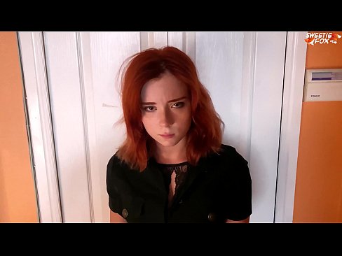 ❤️ Segurtasun zaindariak emakume polita zigortu zuen dendak lapurtzeagatik - Ahoan esperma ❤️ Pornografia gogorra gugan ❤
